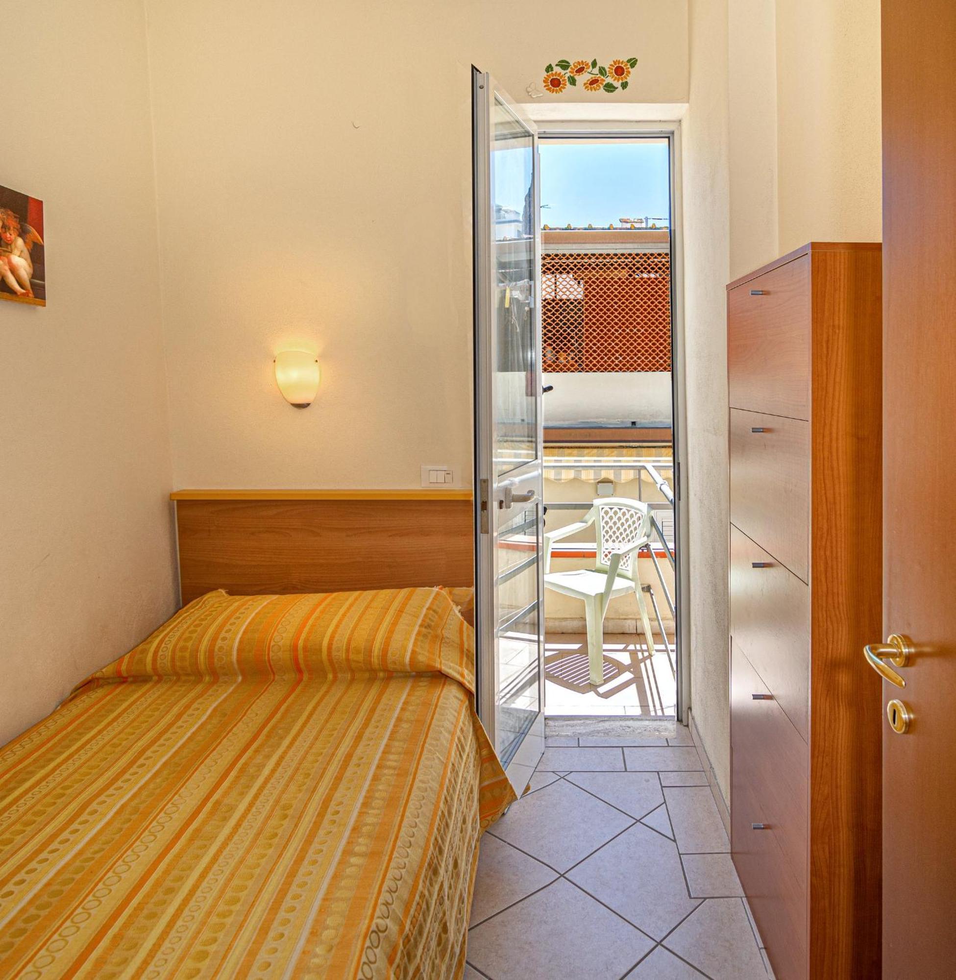 Hotel Mariani ลิโด ดิ กามาโยเร ภายนอก รูปภาพ